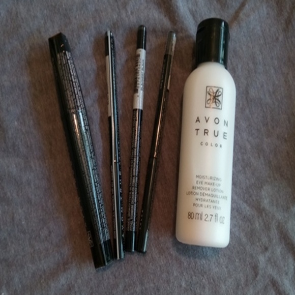 Avon "The Liner Vault" Collection - Picture 4 of 4